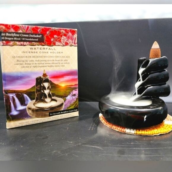 Waterfall Garden Incense cone Holder NWT Black  + 20 cones - Picture 2 of 3